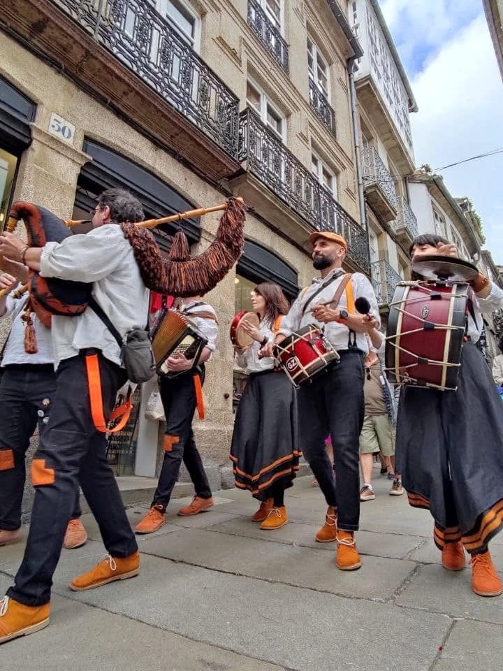 La fiesta del comercio de Santiago se celebrará del 11 al 13 de junio con música, pasacalles y animación infantil La fiesta del comercio de Santiago se celebrará del 11 al 13 de junio con música, pasacalles y animación infantil