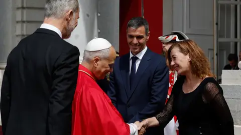 Última hora sobre la visita del Papa a Madrid, en directo: expectación en el Congreso ante el discurso de León XIV Última hora sobre la visita del Papa a Madrid, en directo: expectación en el Congreso ante el discurso de León XIV/ EFE/J.J. Guillén