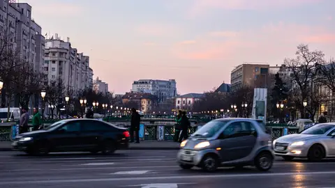 Cómo asegurar un coche eléctrico: las coberturas que conviene revisar antes de contratar una póliza Cómo asegurar un coche eléctrico: las coberturas que conviene revisar antes de contratar una póliza