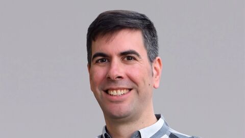 Rom&aacute;n Mesa, fundador de Meta-Data Digital