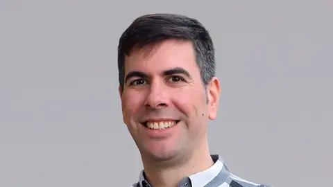 Román Mesa, fundador de Meta-Data Digital Román Mesa, fundador de Meta-Data Digital