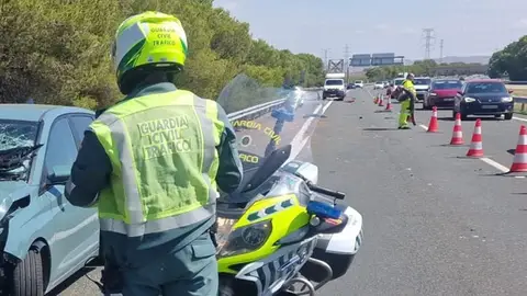 Muere un motorista de 51 años en un accidente en la N-432 a la altura de Pinos Puente Muere un motorista de 51 años en un accidente en la N-432 a la altura de Pinos Puente