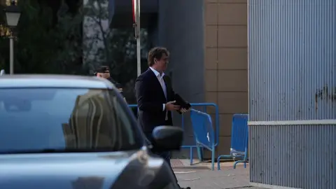 Juicio al hermano de Pedro Sánchez: las acusaciones populares denuncian que la diputación de Badajoz creó "a medida" el puesto para David Sánchez Juicio al hermano de Pedro Sánchez: las acusaciones populares denuncian que la diputación de Badajoz creó "a medida" el puesto para David Sánchez