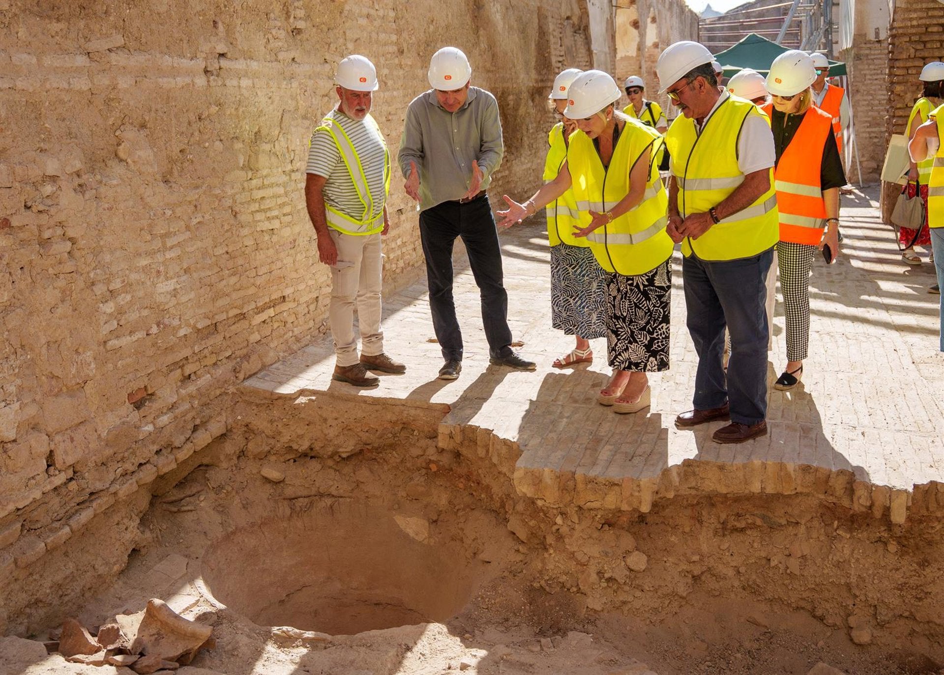 Las obras en el monasterio de San Isidoro del Campo afloran elementos desconocidos en el sistema de riego Las obras en el monasterio de San Isidoro del Campo afloran elementos desconocidos en el sistema de riego