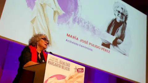 María José Pulido recibe el Premio a la Igualdad Margarita Nelken de la Juventudes Socialistas de Extremadura María José Pulido recibe el Premio a la Igualdad Margarita Nelken de la Juventudes Socialistas de Extremadura