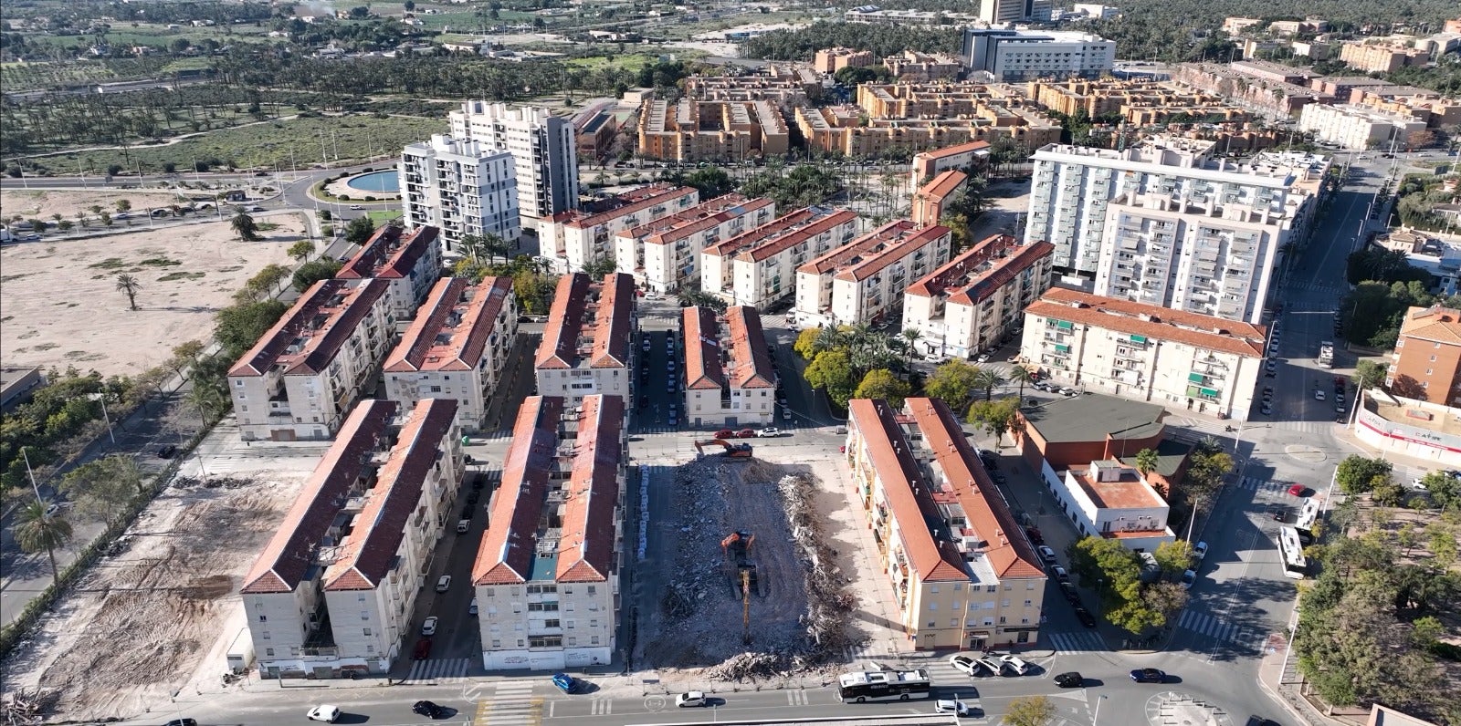 El PSOE de Elche revela que el Gobierno ha concretado que “colaborará” con las fases que “sean necesarias” en San Antón El PSOE de Elche revela que el Gobierno ha concretado que “colaborará” con las fases que “sean necesarias” en San Antón