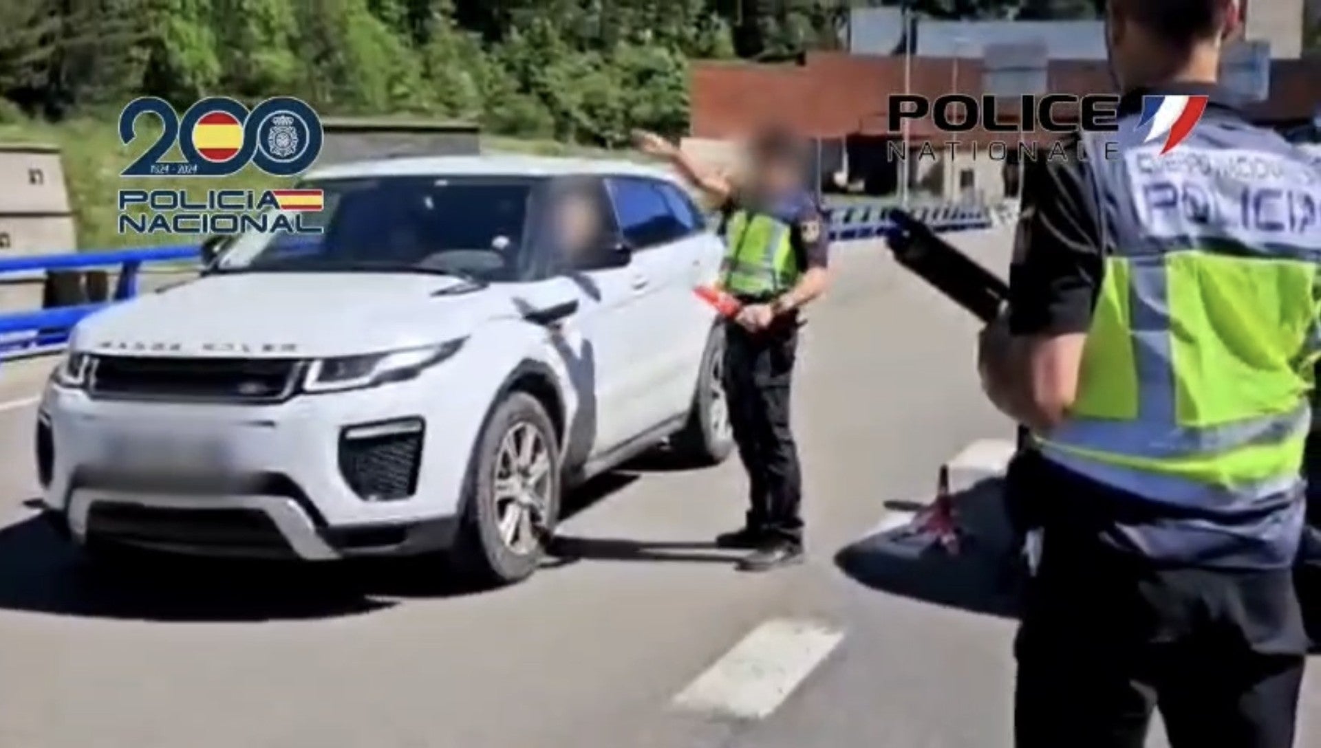 Francia y España intensifican los dispositivos de policía en la zona fronteriza Francia y España intensifican los dispositivos de policía en la zona fronteriza
