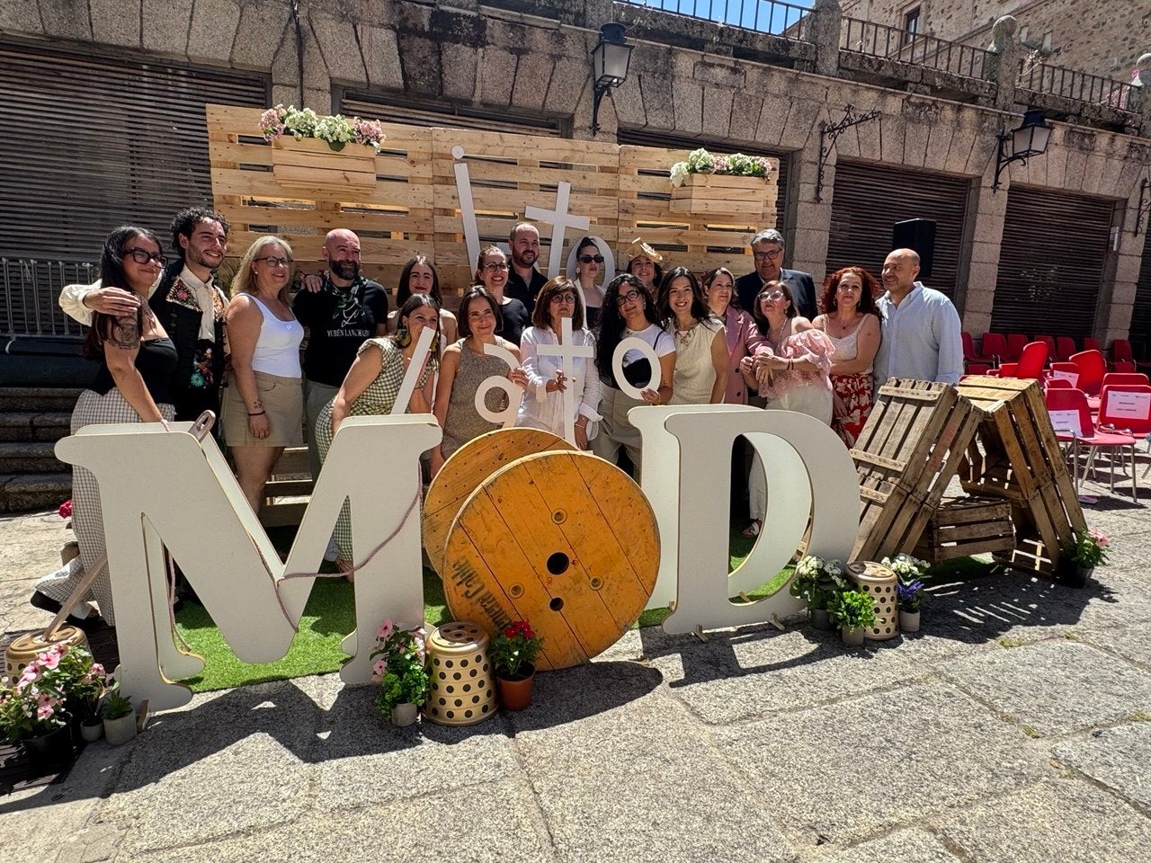 JATO cierra su quinta edición en Cáceres tras reunir a miles de personas en torno al talento, la cultura y las oportunidades del medio rural JATO cierra su quinta edición en Cáceres tras reunir a miles de personas en torno al talento, la cultura y las oportunidades del medio rural