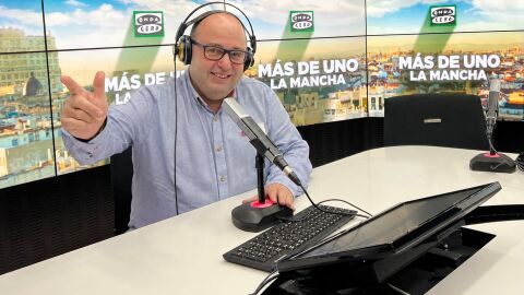 Marcos Galv&aacute;n "en la onda"