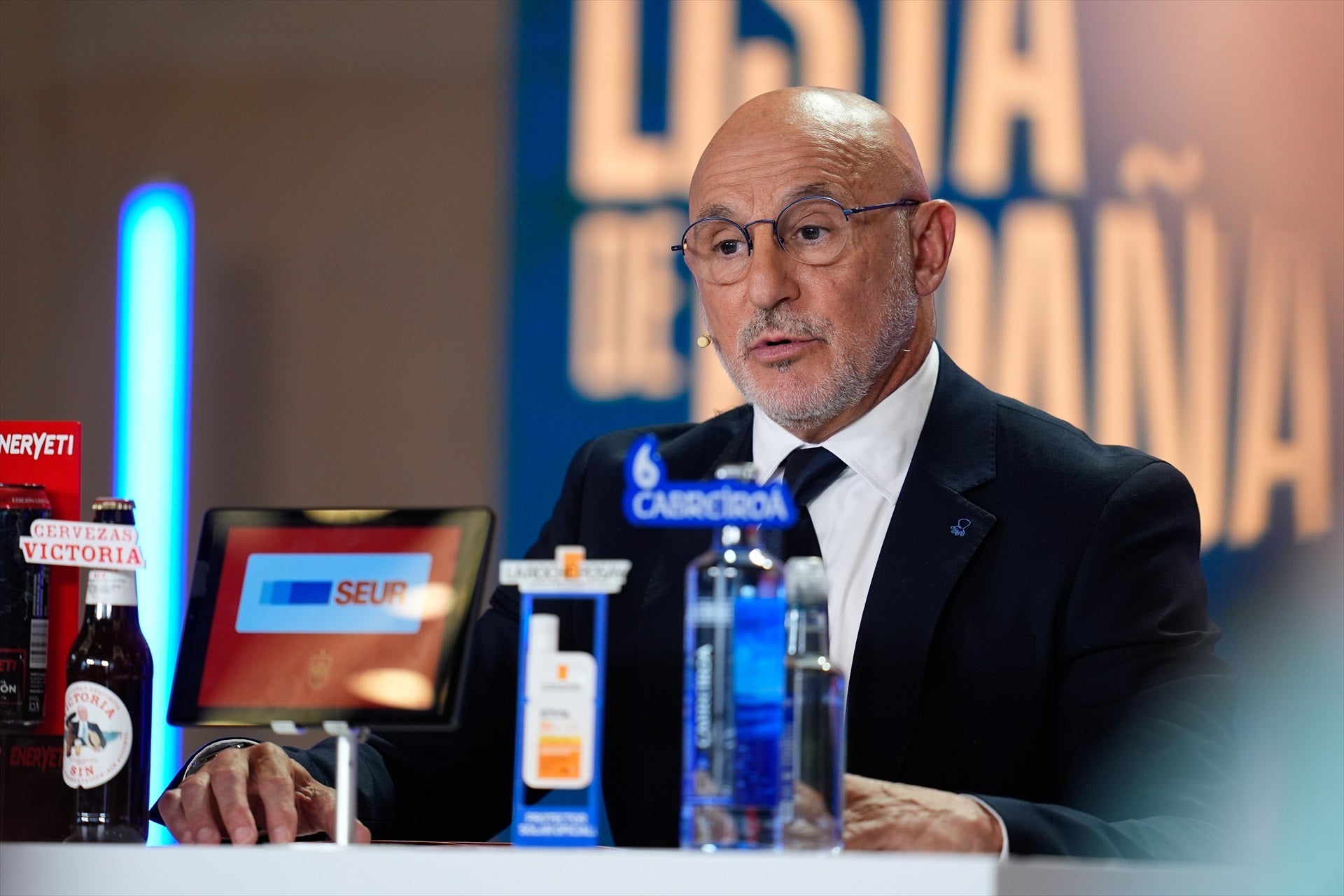 España vuelve a creer: el trono de Del Bosque espera a De la Fuente España vuelve a creer: el trono de Del Bosque espera a De la Fuente