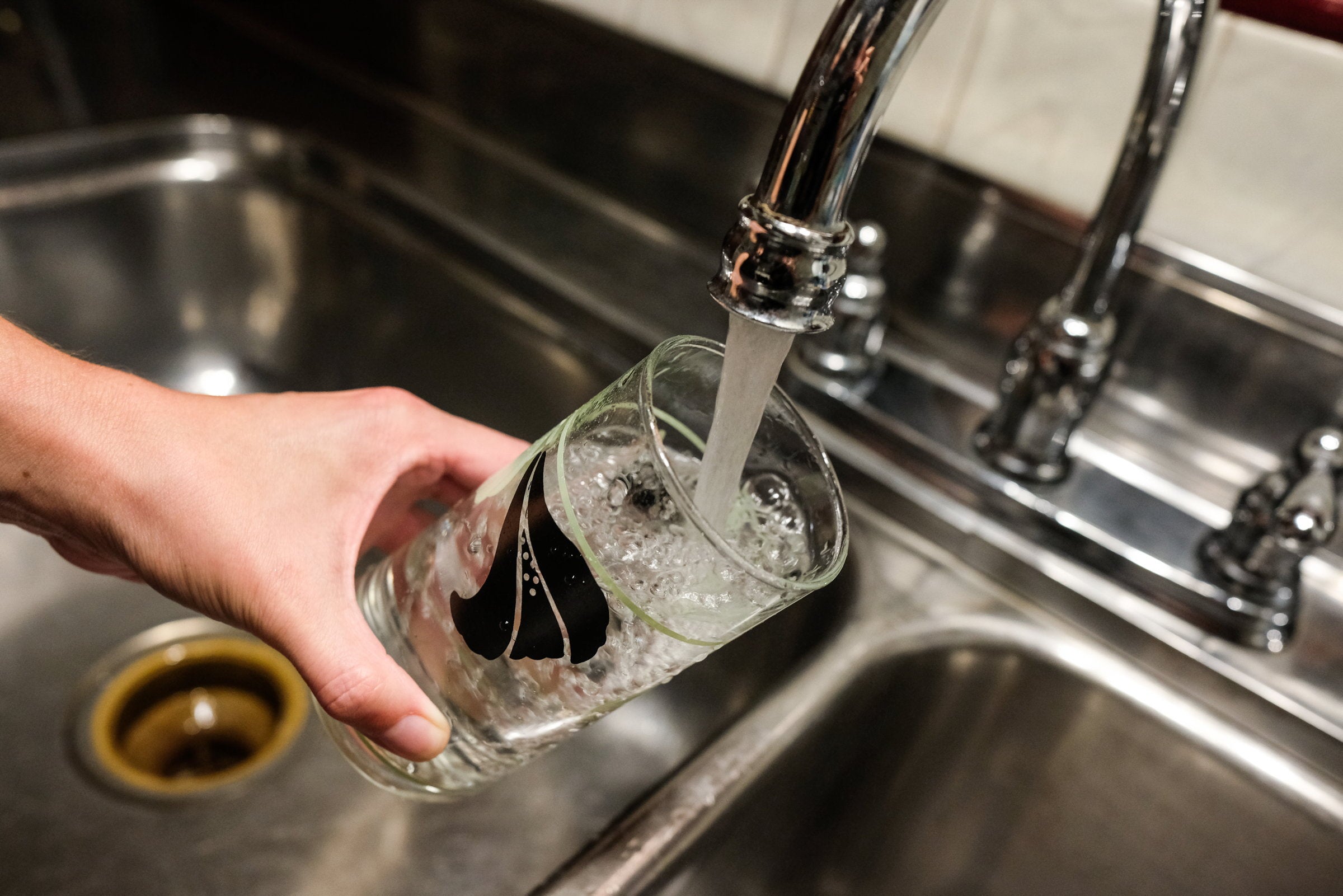 Qué pasa con el sabor del agua de Madrid: el Canal de Isabel II emite un comunicado Qué pasa con el sabor del agua de Madrid: el Canal de Isabel II emite un comunicado