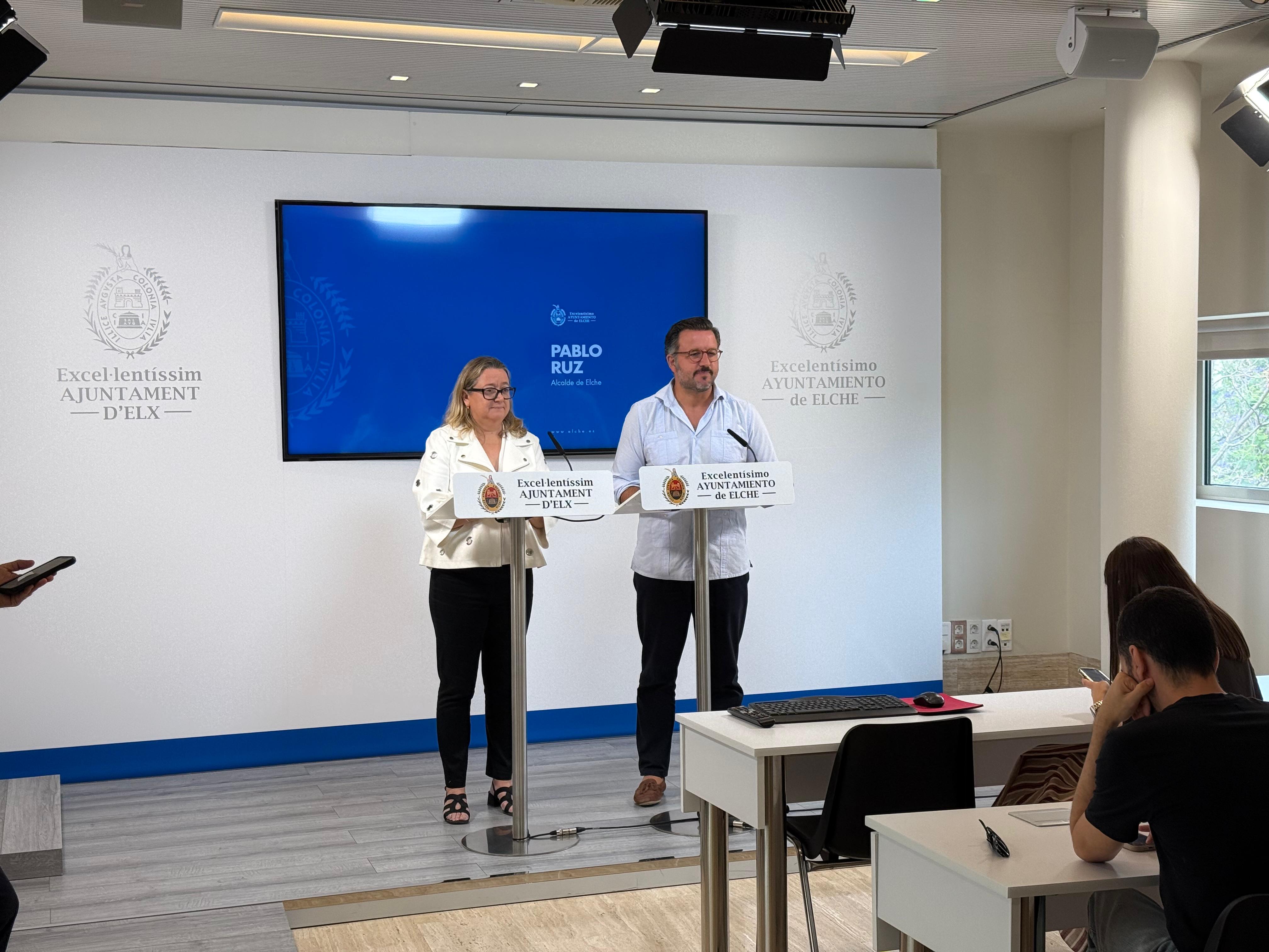 Avanzan en Elche los trámites para culminar el último tramo del alcantarillado de Peña de las Águilas Avanzan en Elche los trámites para culminar el último tramo del alcantarillado de Peña de las Águilas