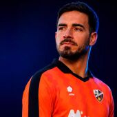 Gazzaniga llega para ocupar la portería oscense 