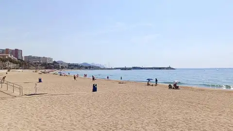 Villajoyosa mejorará la movilidad en las playas y calas con nuevos itinerarios de madera Villajoyosa mejorará la movilidad en las playas y calas con nuevos itinerarios de madera