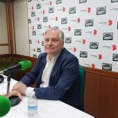 Francisco Cañizares, alcalde de Ciudad Real, en los estudios de Onda Cero