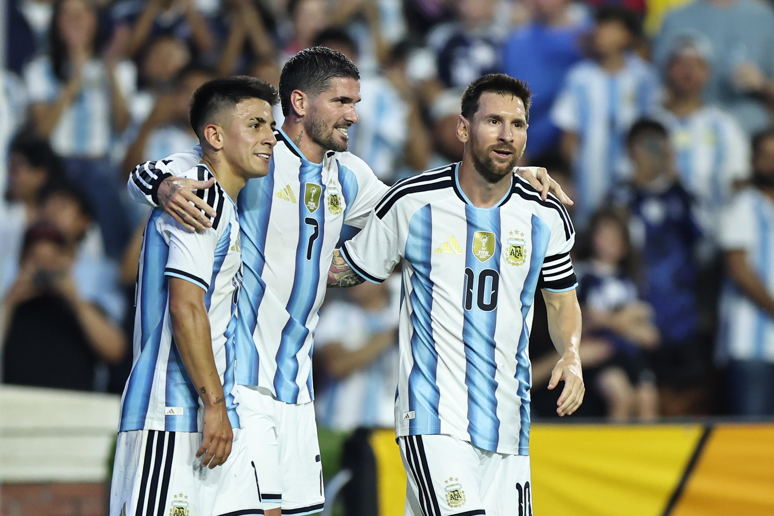 Argentina gana a Islandia en su preparación para el Mundial Argentina gana a Islandia en su preparación para el Mundial