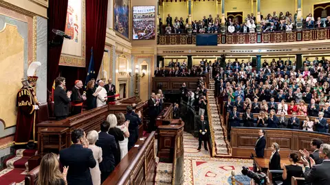 El papa León XIV durante su acto en el Congreso de los Diputados. El papa León XIV durante su acto en el Congreso de los Diputados.