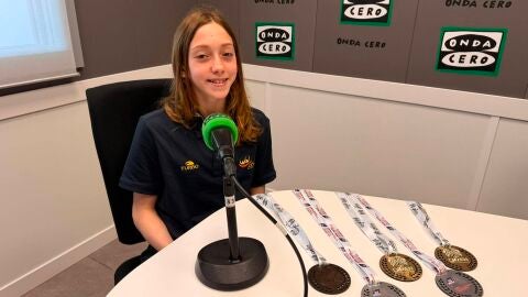 Lola Ivana Aparicio Tronchoni, nataci&oacute;n art&iacute;stica