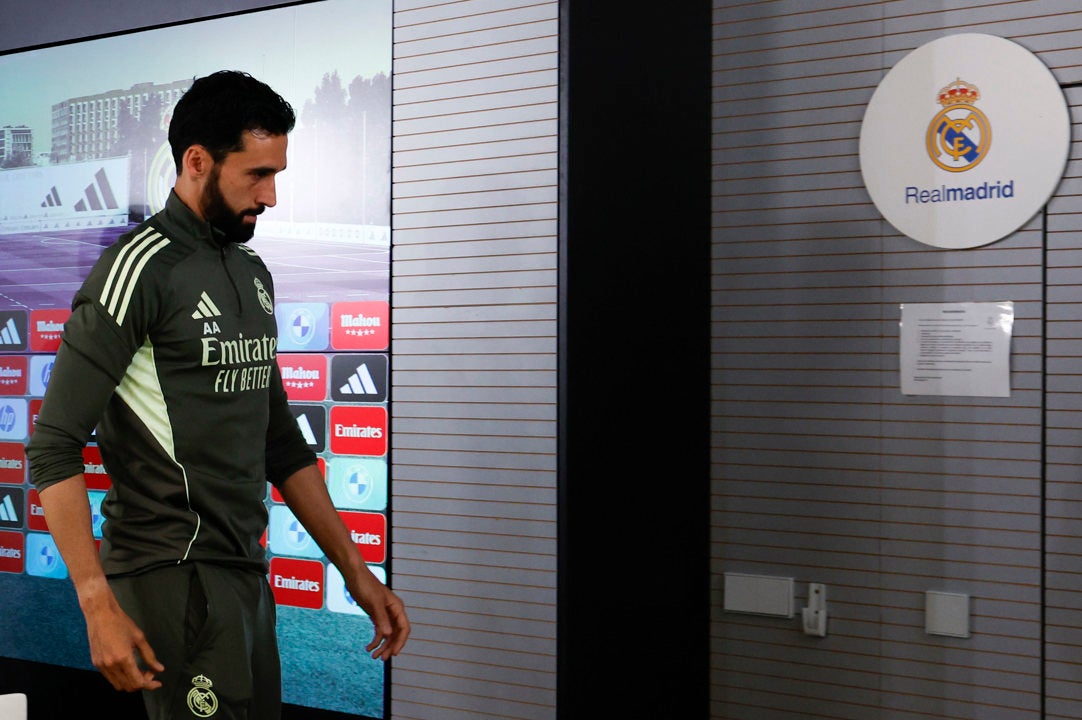 El Real Madrid hace oficial el adiós de Arbeloa El Real Madrid hace oficial el adiós de Arbeloa