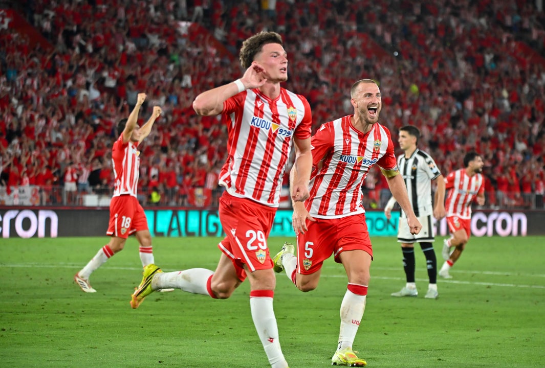 El Almería se mete en la final por el ascenso a Primera El Almería se mete en la final por el ascenso a Primera