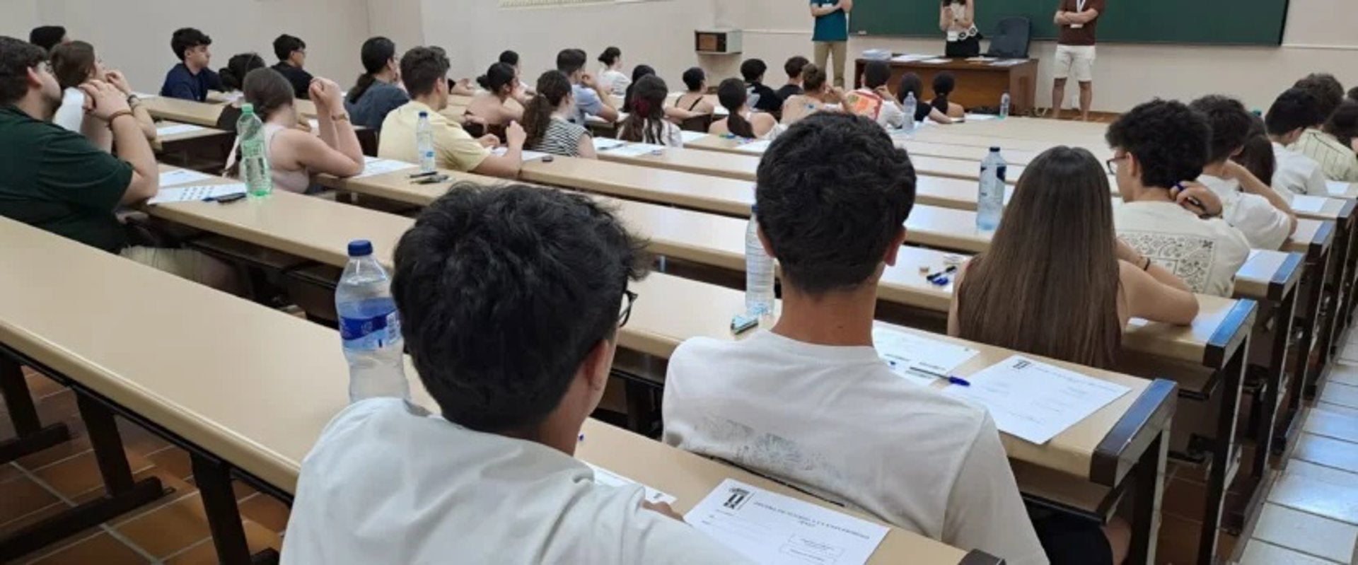 El 96,7% de los estudiantes aprueban la PAU en la Universidad de Extremadura, el tercer mejor resultado en 20 años El 96,7% de los estudiantes aprueban la PAU en la Universidad de Extremadura, el tercer mejor resultado en 20 años