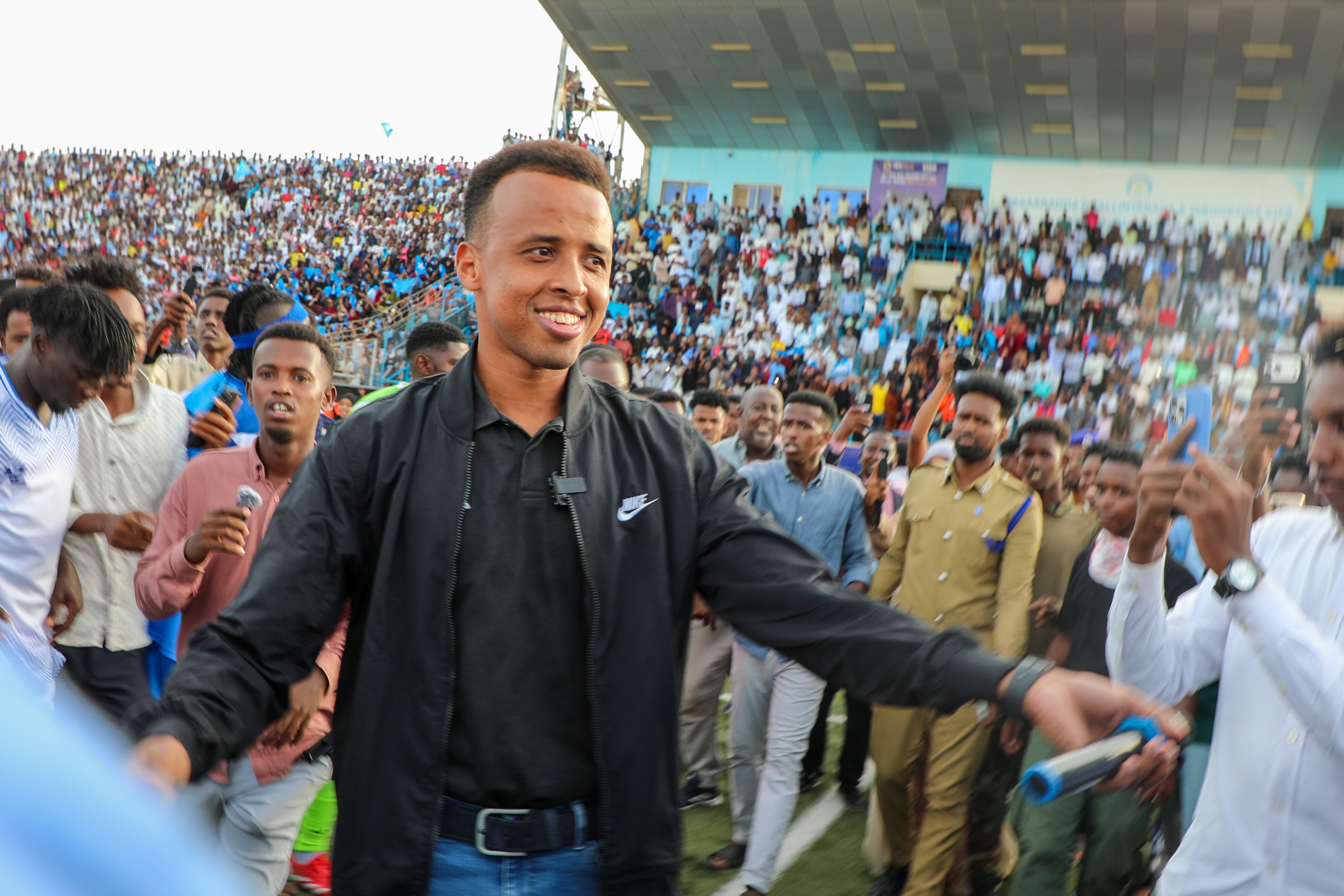 El árbitro somalí vetado por EE. UU. pitará la final de la Supercopa de Europa El árbitro somalí vetado por EE. UU. pitará la final de la Supercopa de Europa