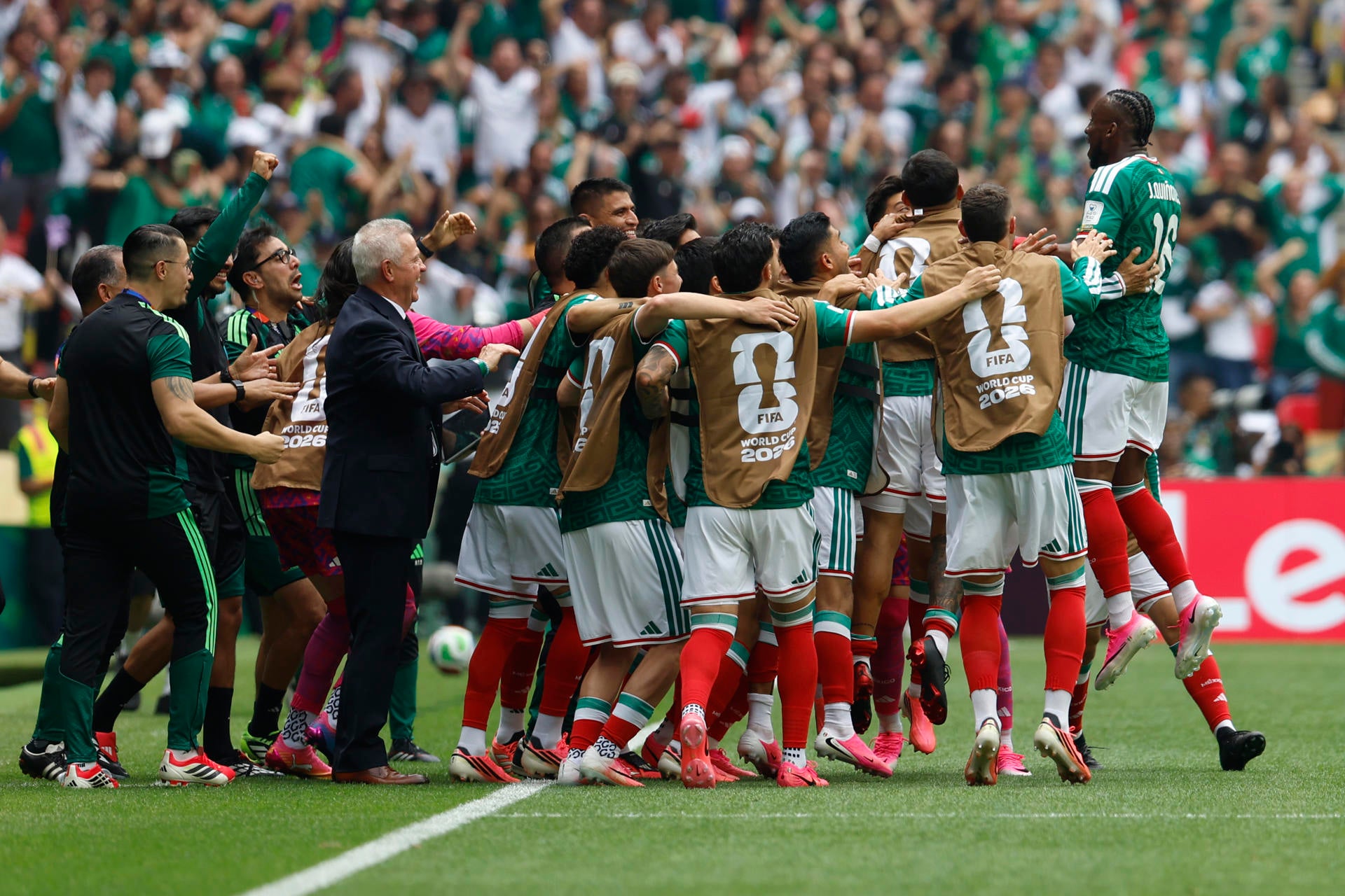 México se impone a Sudáfrica en el partido inaugural del Mundial 2026 (2-0): así hemos cantado los goles en Radioestadio México se impone a Sudáfrica en el partido inaugural del Mundial 2026 (2-0): así hemos cantado los goles en Radioestadio