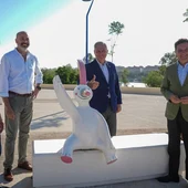 La Puerta de la Barqueta ya ha terminado su remodelación y contará con una estatua de Curro La Puerta de la Barqueta ya ha terminado su remodelación y contará con una estatua de Curro