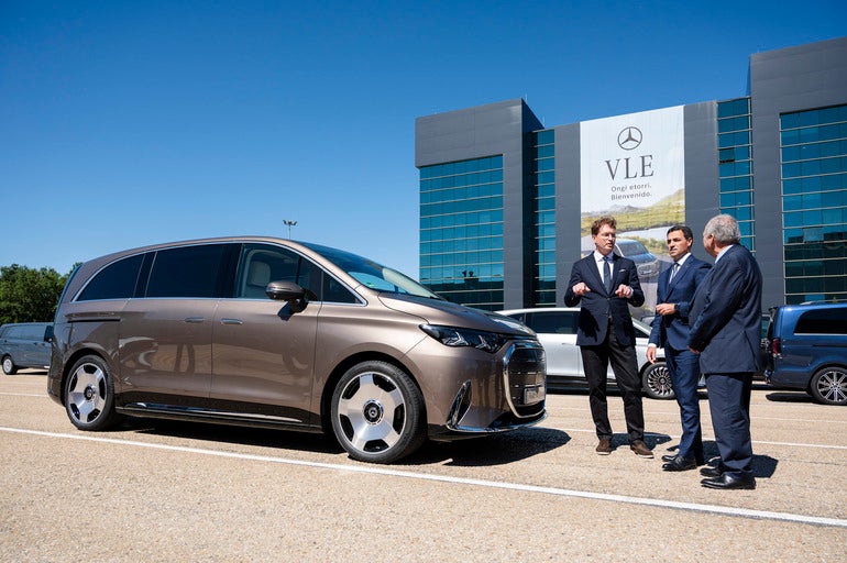 Mercedes-Benz arranca en Vitoria la producción de su nuevo vehículo 100 % eléctrico Mercedes-Benz arranca en Vitoria la producción de su nuevo vehículo 100 % eléctrico