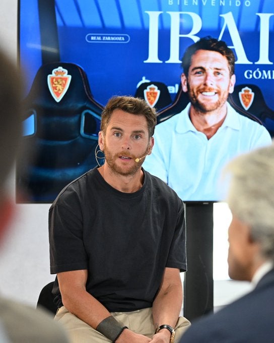 Ibai y Lalo admiten que les gustaría fichar a Ander Herrera Ibai y Lalo admiten que les gustaría fichar a Ander Herrera