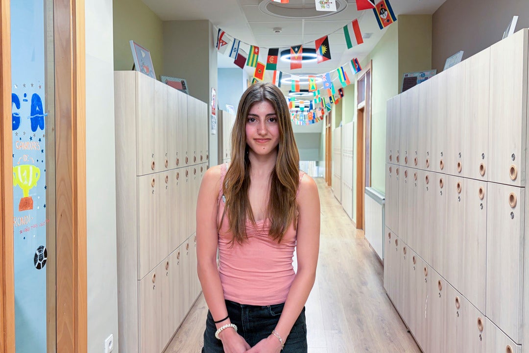 Valeria Fragola consigue la mejor nota de la Selectividad en Madrid y se entera grabando un TikTok Valeria Fragola consigue la mejor nota de la Selectividad en Madrid y se entera grabando un TikTok