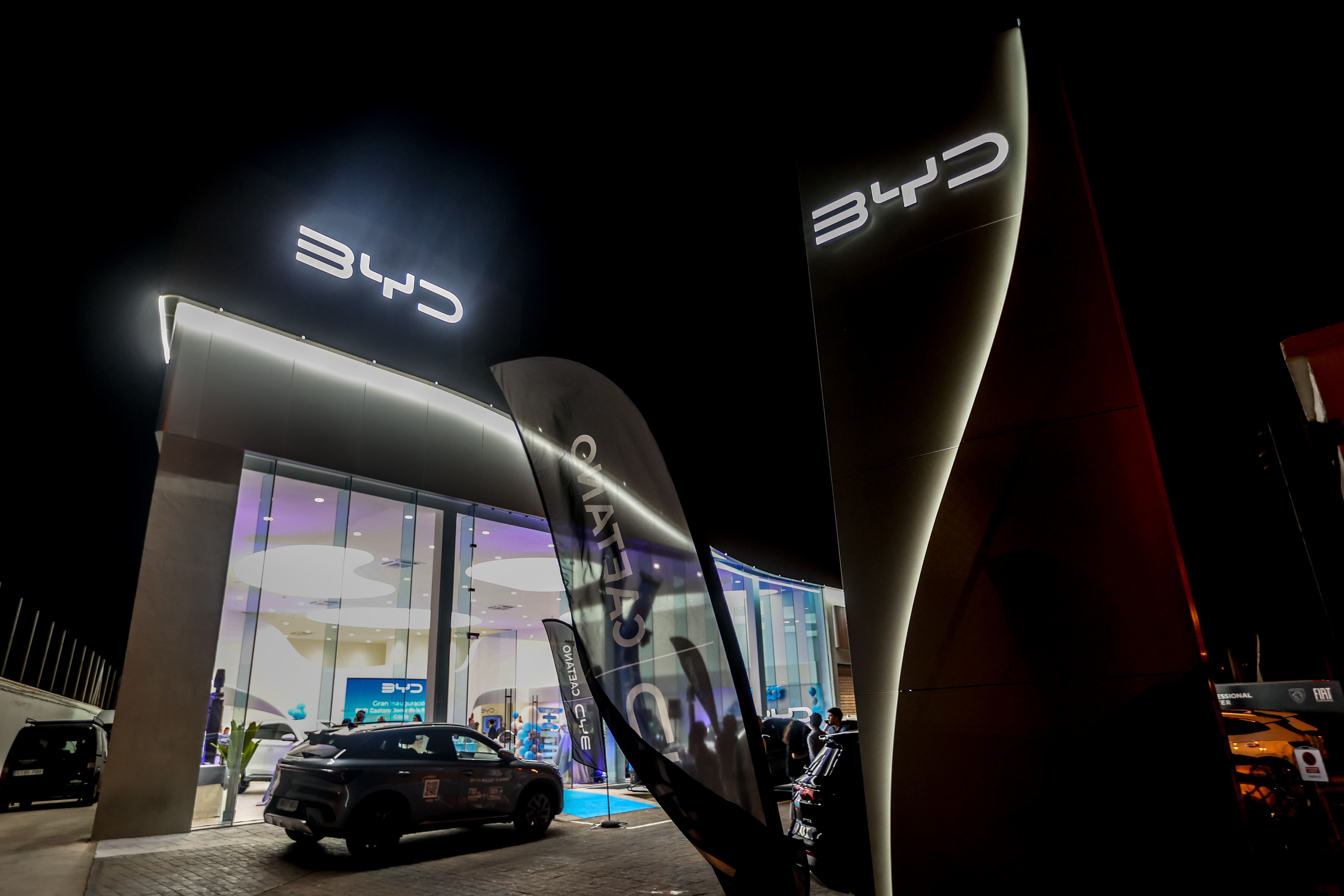 Grupo Caetano inaugura las nuevas instalaciones de BYD en Jerez Grupo Caetano inaugura las nuevas instalaciones de BYD en Jerez
