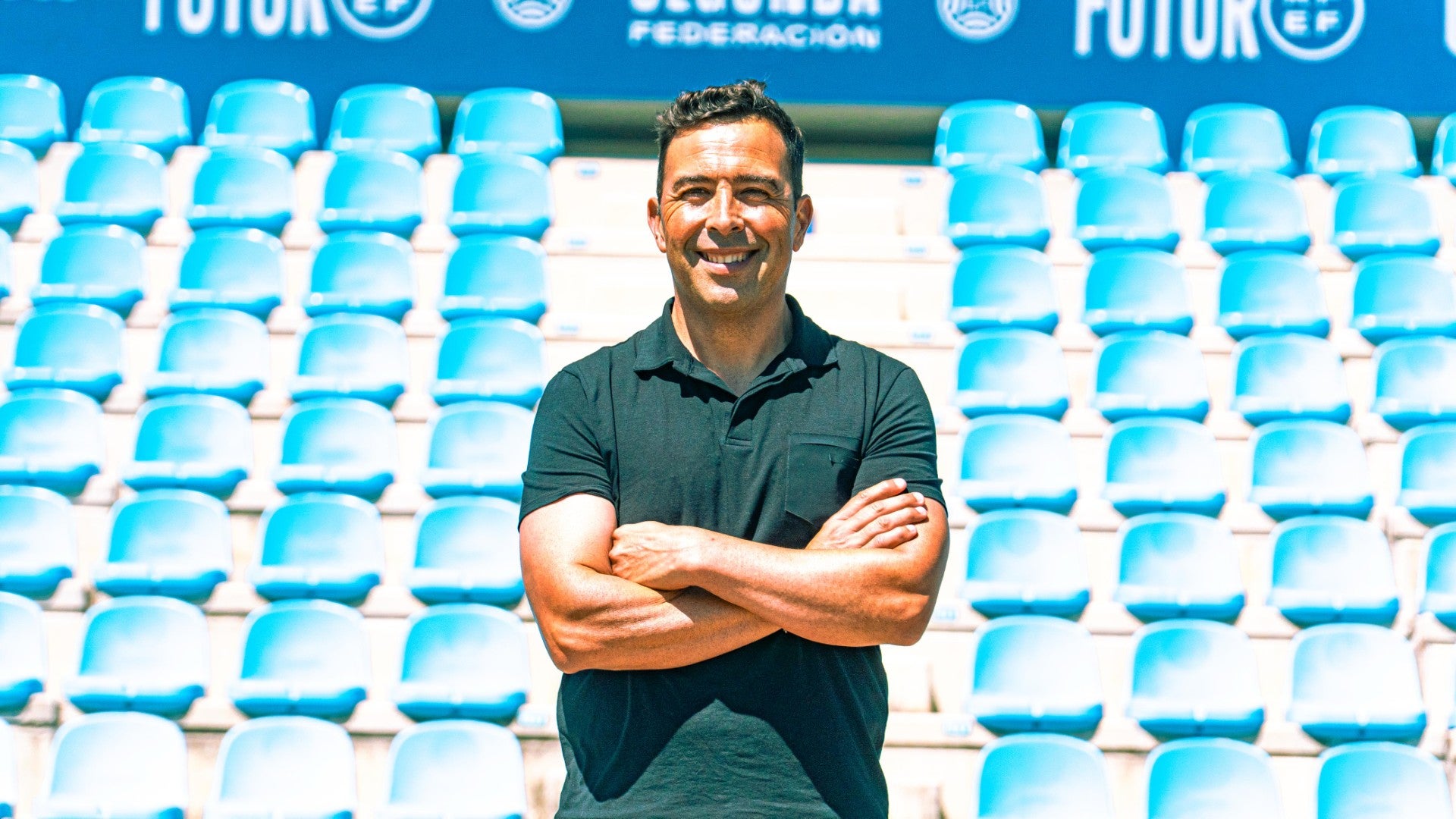Óscar Troya: "Quiero ver el estadio balear lleno para hacer un Baleares más grande" Óscar Troya: "Quiero ver el estadio balear lleno para hacer un Baleares más grande"
