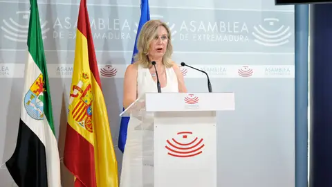 Industria contará con casi 430 millones para impulsar la transformación industrial, territorial y económica de Extremadura Industria contará con casi 430 millones para impulsar la transformación industrial, territorial y económica de Extremadura