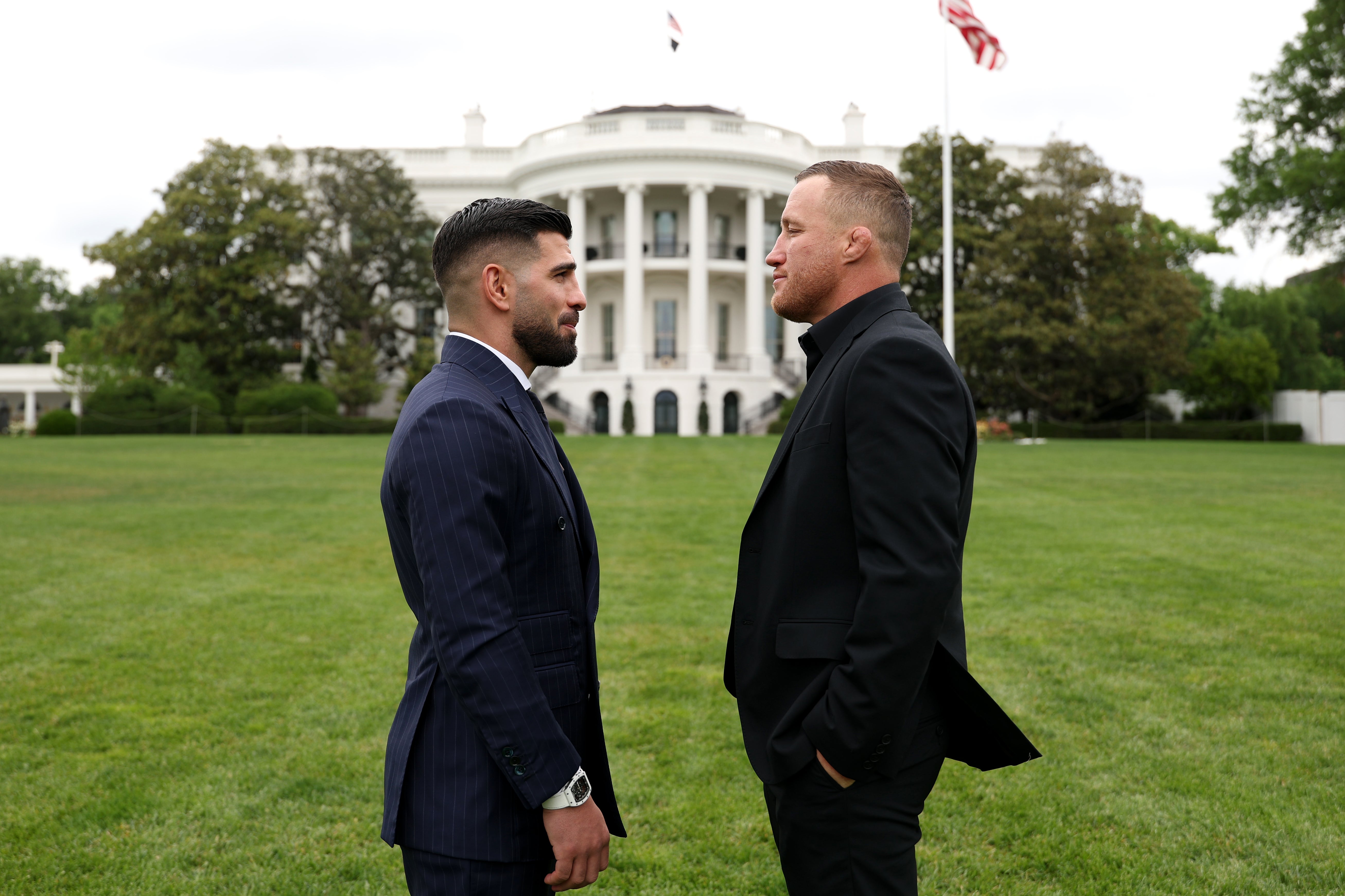 Ilia Topuria se prepara para asaltar la Casa Blanca de Donald Trump: horario y donde ver por tv el combate Ilia Topuria se prepara para asaltar la Casa Blanca de Donald Trump: horario y donde ver por tv el combate
