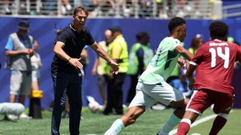 Julen Lopetegui durante el Catar - Suiza Julen Lopetegui durante el Catar - Suiza
