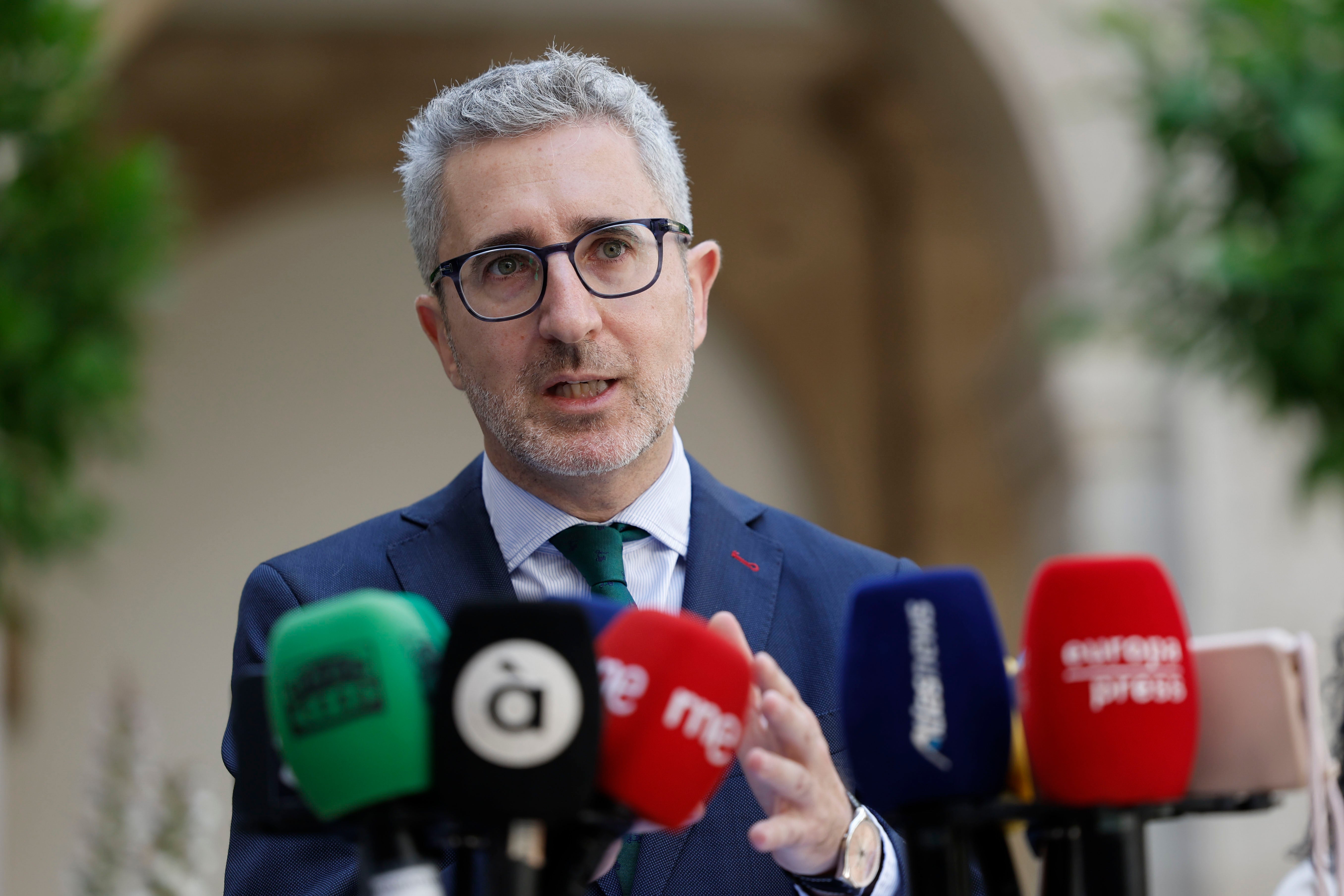Arcadi España pide a Pérez Llorca que negocie la financiación sin "excusas" Arcadi España pide a Pérez Llorca que negocie la financiación sin "excusas"