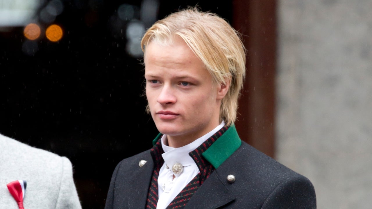 Condenan a cuatro años de cárcel al hijo de la princesa Mette-Marit de Noruega Condenan a cuatro años de cárcel al hijo de la princesa Mette-Marit de Noruega