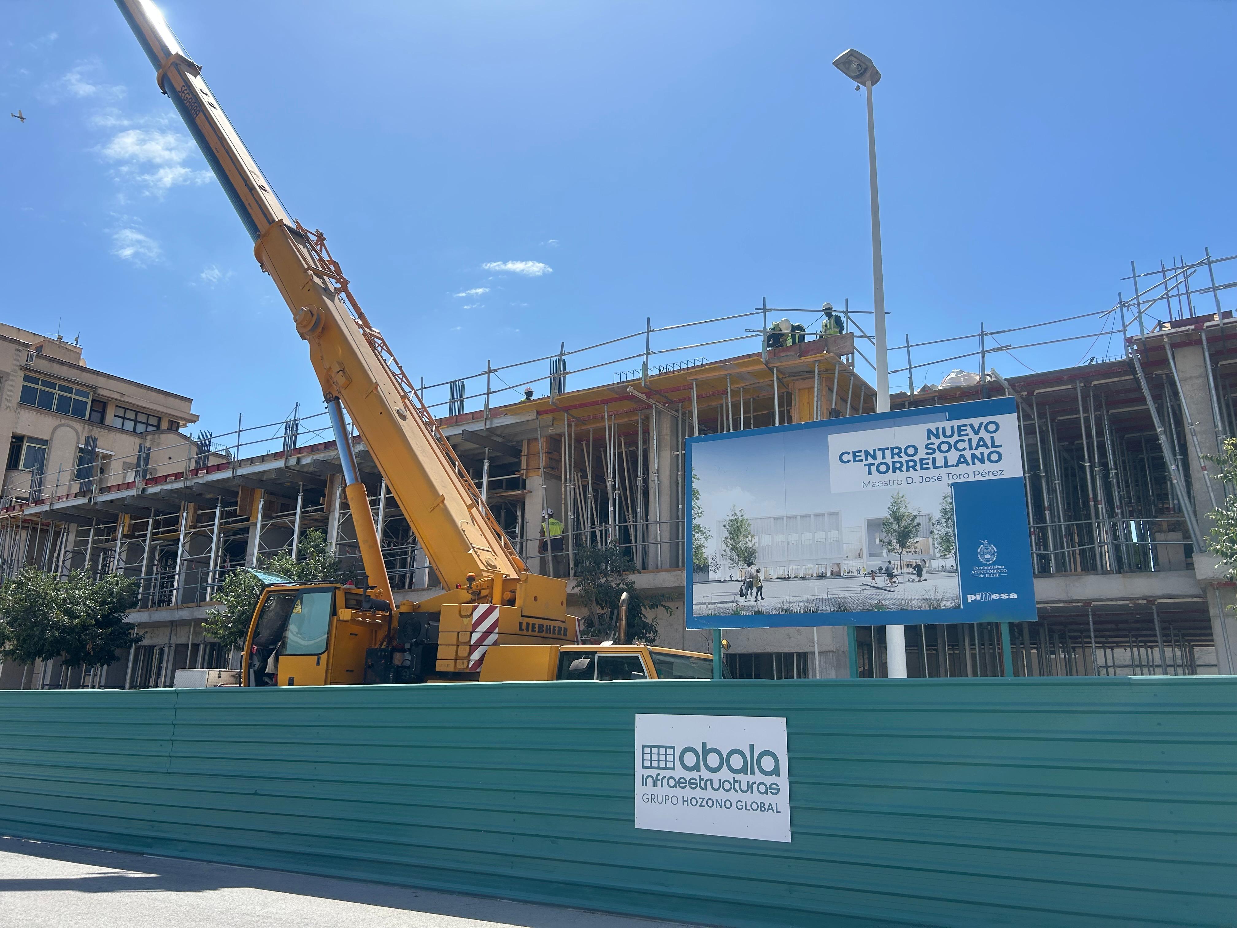 Las obras del centro sociocultural de Torrellano finalizarán en el segundo trimestre de 2027 Las obras del centro sociocultural de Torrellano finalizarán en el segundo trimestre de 2027