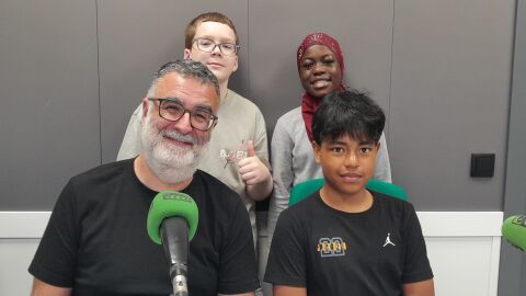 Ian, Maimuna y Juan Jos&eacute; resuelven sus dudas sobre el paso al instituto