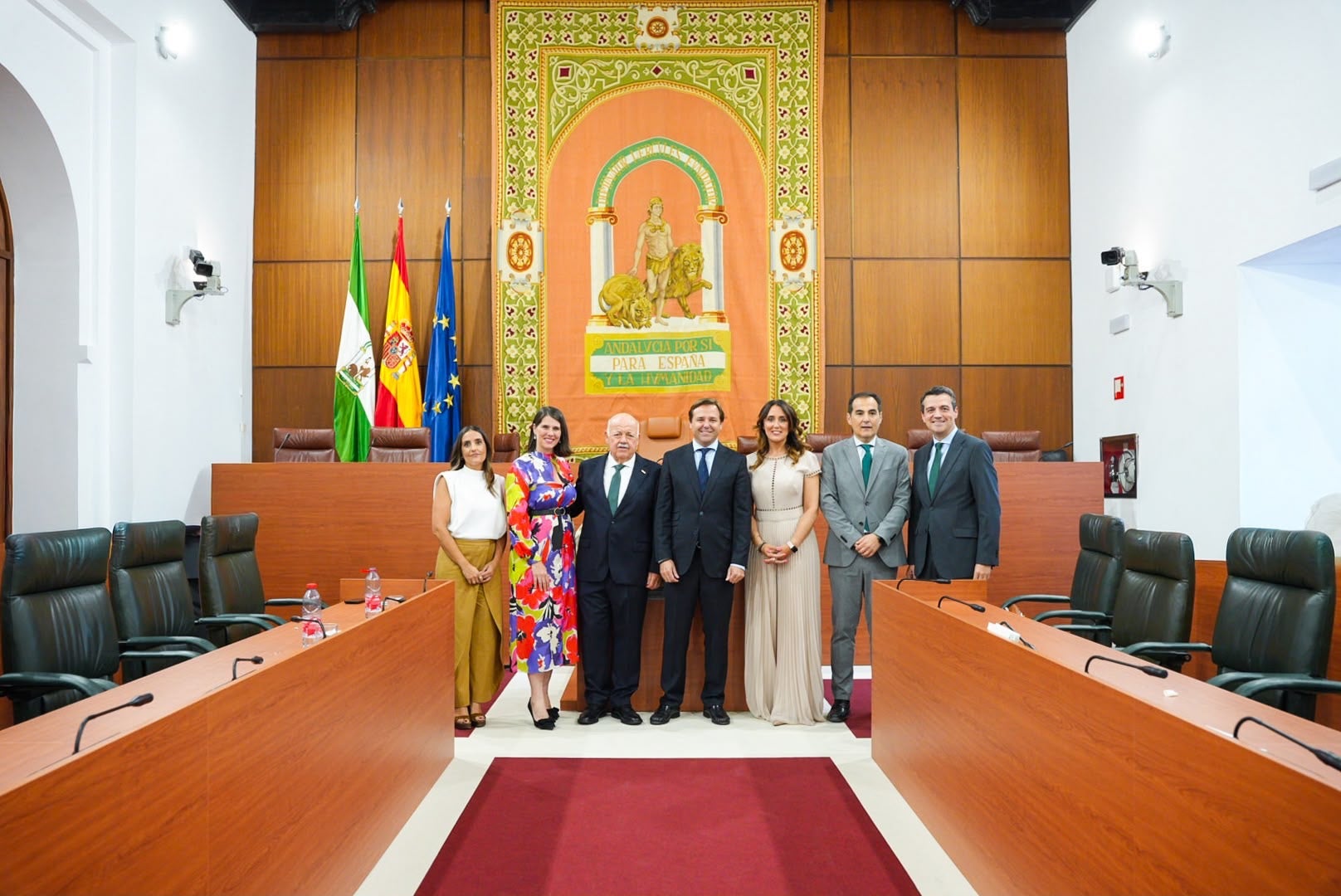 El presidente de la FAMP tiende la mano al Parlamento para “trabajar conjuntamente en pro de los municipios andaluces” El presidente de la FAMP tiende la mano al Parlamento para “trabajar conjuntamente en pro de los municipios andaluces”