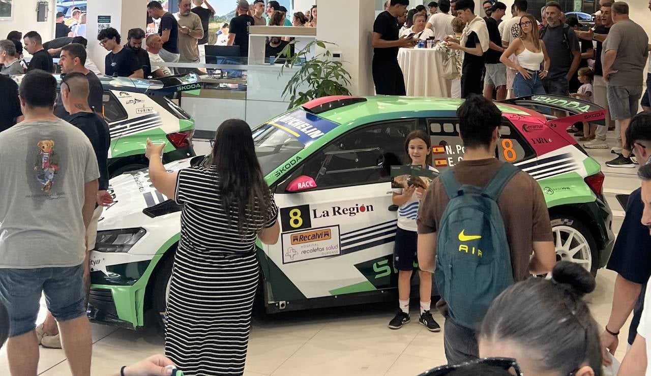 Cohete Suárez y Nuria Pons reunieron a la afición del motor en Gadasa, concesionario Skoda, antes del 59 Rallye de Ourense Cohete Suárez y Nuria Pons reunieron a la afición del motor en Gadasa, concesionario Skoda, antes del 59 Rallye de Ourense