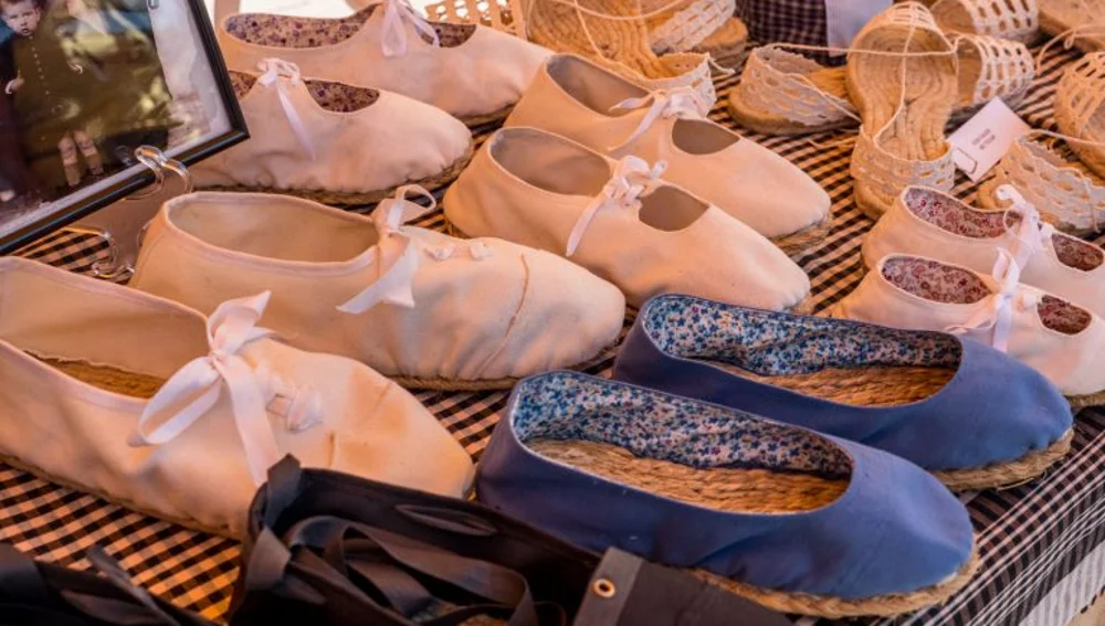 La artesanía es clave en el mercado de los sábados por la mañana en Sant Josep de sa Talaia La artesanía es clave en el mercado de los sábados por la mañana en Sant Josep de sa Talaia
