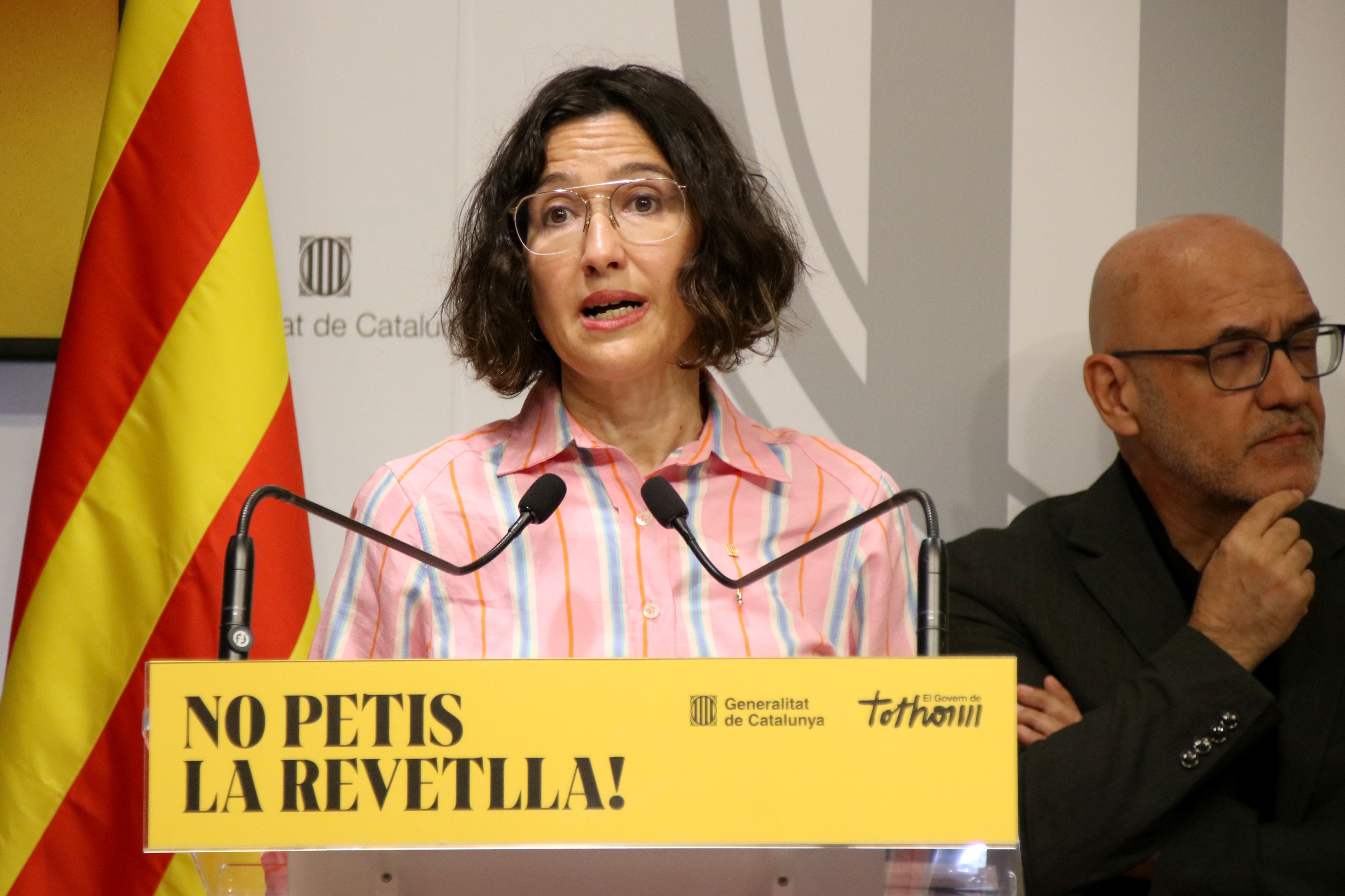 Polèmica pel pla pilot dels Mossos als instituts: Interior rectifica i assegura que segueix en marxa Polèmica pel pla pilot dels Mossos als instituts: Interior rectifica i assegura que segueix en marxa