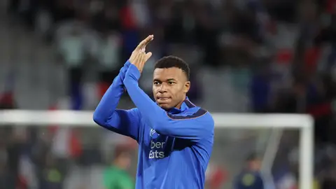 Kylian Mbappé durante un amistoso contra Irlanda del Norte Kylian Mbappé durante un amistoso contra Irlanda del Norte