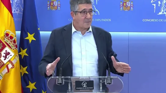 Junts da esperanzas al PP con lo que ERC ve como la "antesala de una moción de censura" mientras que el Gobierno lo tacha de "cobardía" Junts da esperanzas al PP con lo que ERC ve como la "antesala de una moción de censura" mientras que el Gobierno lo tacha de "cobardía"