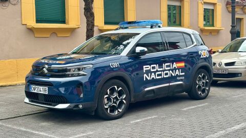 Coche de la Policía Nacional Coche de la Policía Nacional
