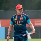 Luis De la Fuente durante un entrenamiento de España en el Mundial 2026 Luis De la Fuente durante un entrenamiento de España en el Mundial 2026