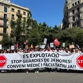 La manifestació de metges d'aquest matí a Barcelona La manifestació de metges d'aquest matí a Barcelona