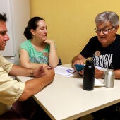 Arrels Fundació escolta les persones que viuen al carrer per saber quina és la seva realiat